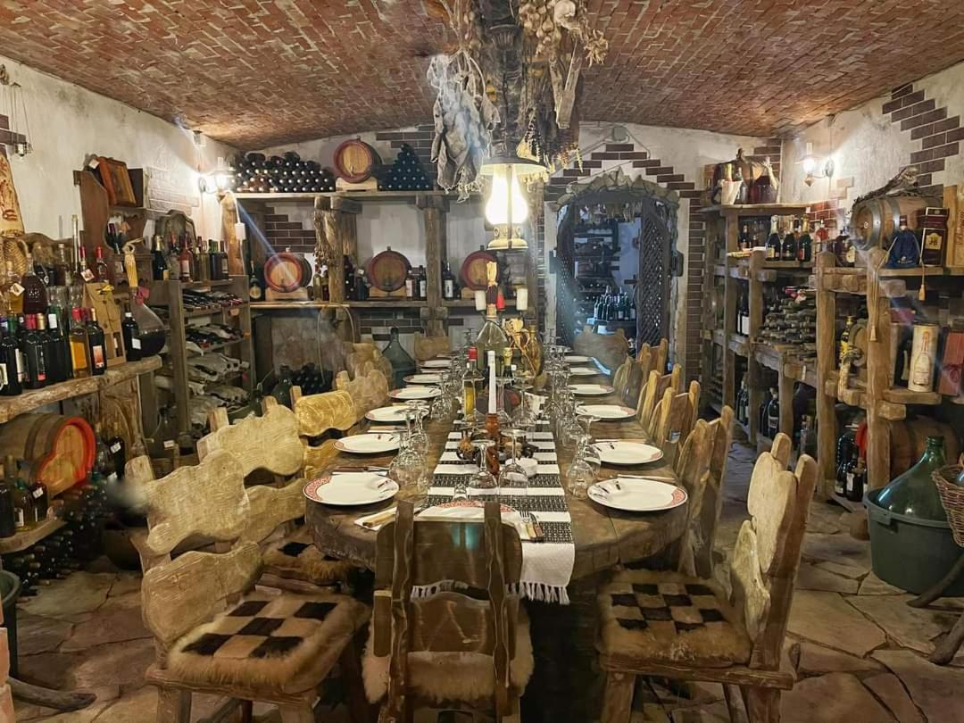 מלון פונדו מולדוביי Casa Baciu מראה חיצוני תמונה