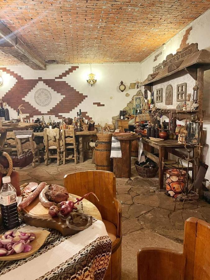 מלון פונדו מולדוביי Casa Baciu מראה חיצוני תמונה